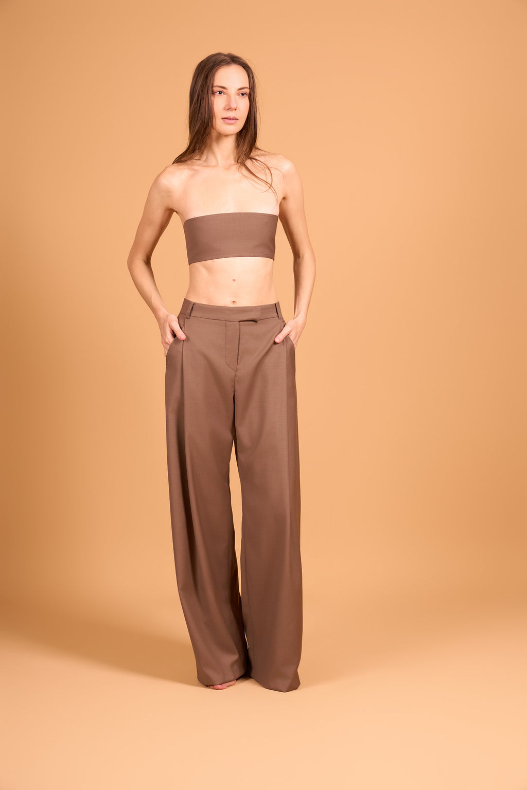 PLISSÉ FOUNDATION TROUSER WARM TAUPE