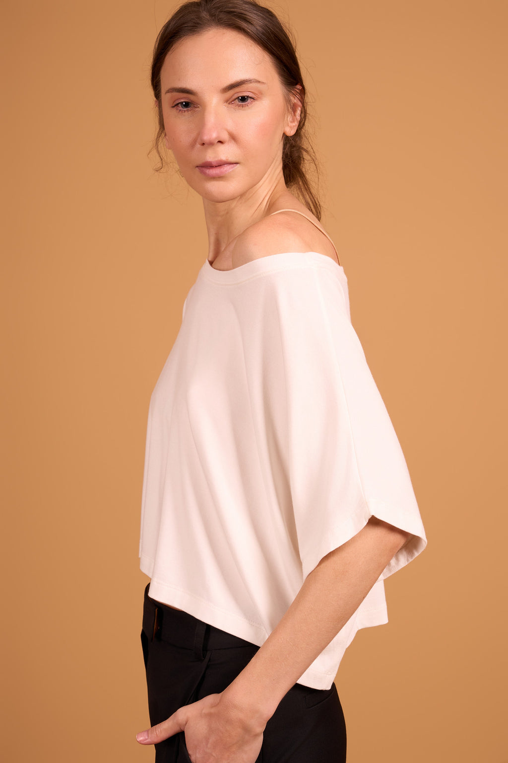 BREATHE T-SHIRT OFF WHITE