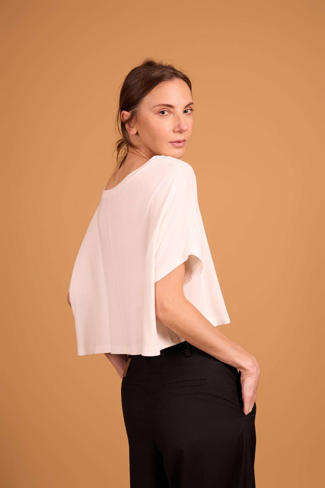 BREATHE T-SHIRT OFF WHITE